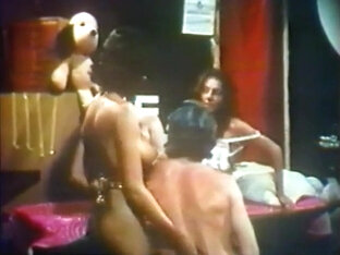 1976 Night Pleasures Xxx Mff - Desiree West And Joan Devlon