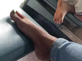 candid indian Soles in train | indian feet | feet play