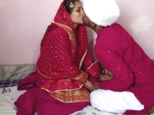 Real Life Newly Married Indian Couple Seduction Romantic Honeymoon Sex Video