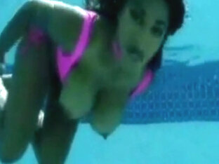 Great Moments In Big Tits Underwater 1
