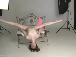 A Gorgeous Graceful Ballerina Poses Naked For Me. Backstage Of An Erotic Photo Shoot With A Beautiful Model