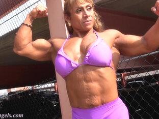 Maria Segura Female Muscle