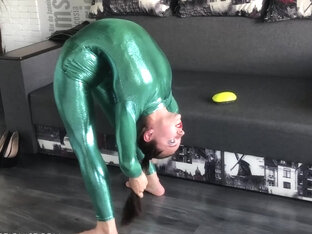 My New Shiny Catsuit - Watch4Fetish