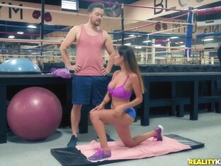 Passionate Fitness Bunny Amazing Sex Story With Kyle Mason And Alexa Vega