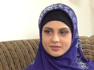 Results for : mistress maroc hijab femdom